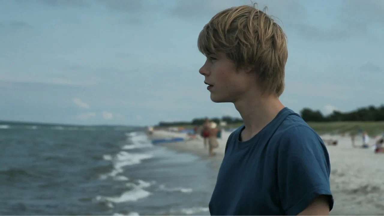 Beach Boy - 剧照