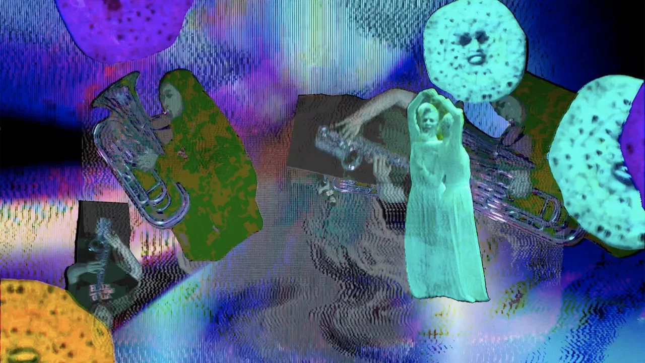 We Make the TV Glow - 剧照