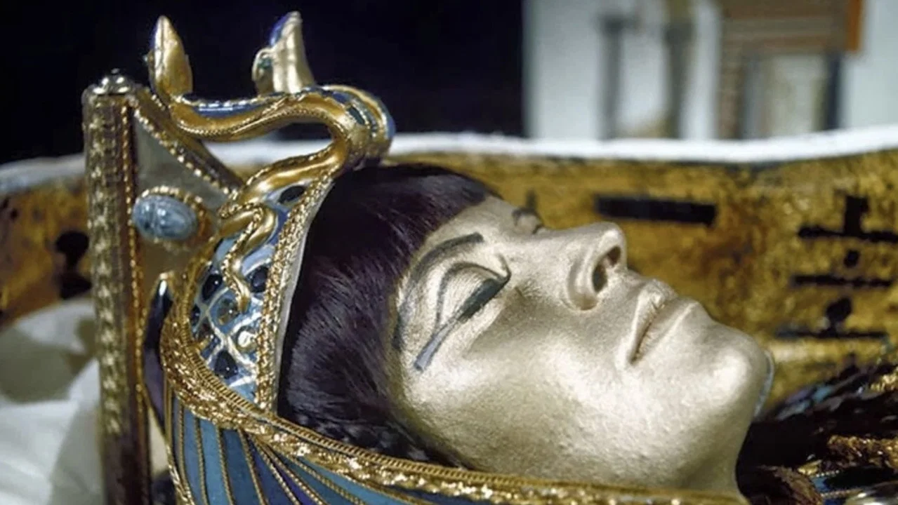 Curse of the Mummy - 剧照