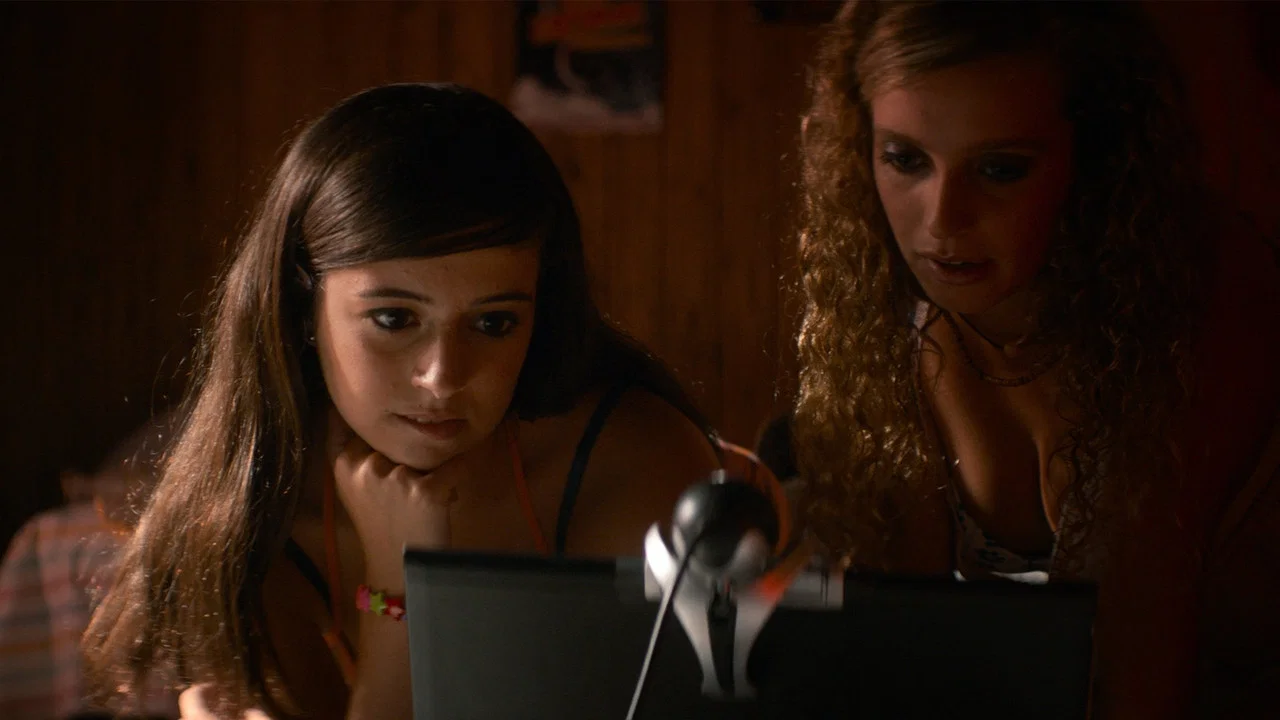 生物 - 剧照