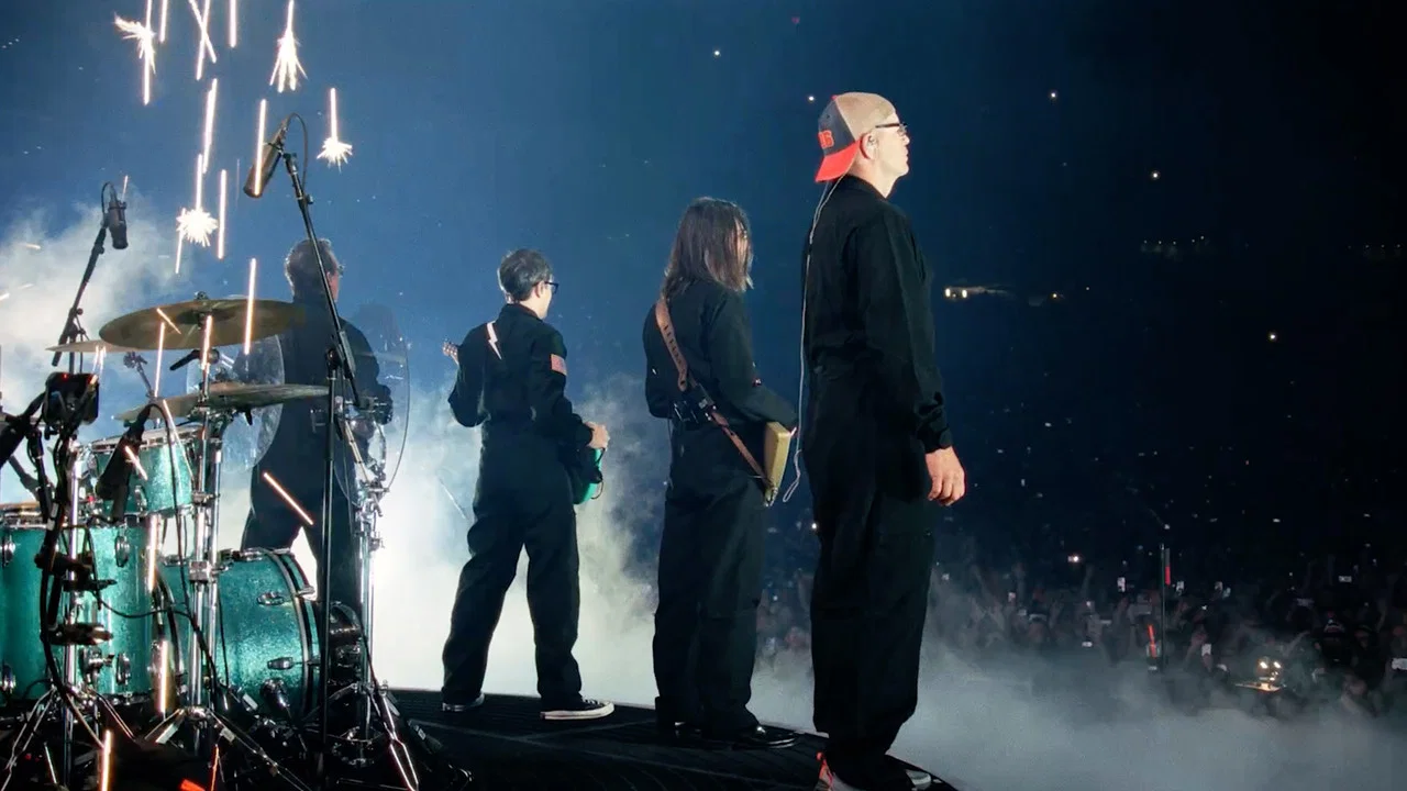 Weezer's Voyage to the Blue Planet: The Concert Film - 剧照