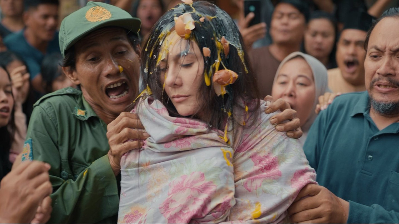 Norma: Antara Mertua dan Menantu - 剧照