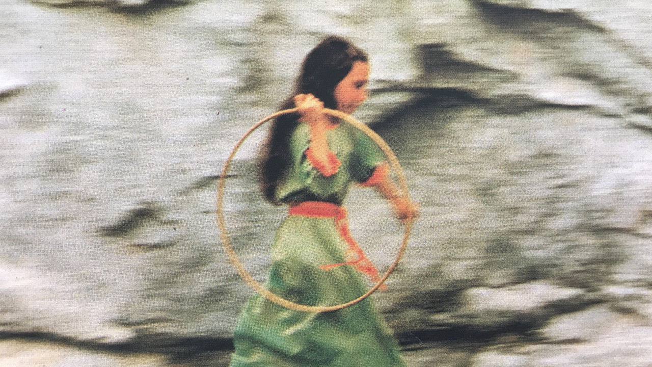 Ana - 剧照