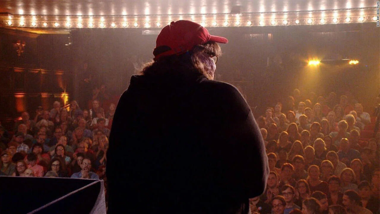 Michael Moore in TrumpLand - 剧照