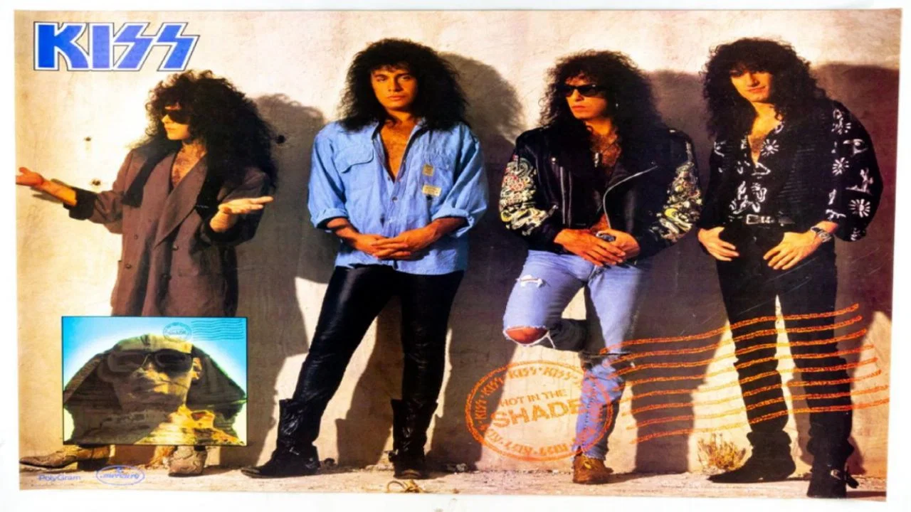 Kiss [1990] Detroit 1990 - 剧照