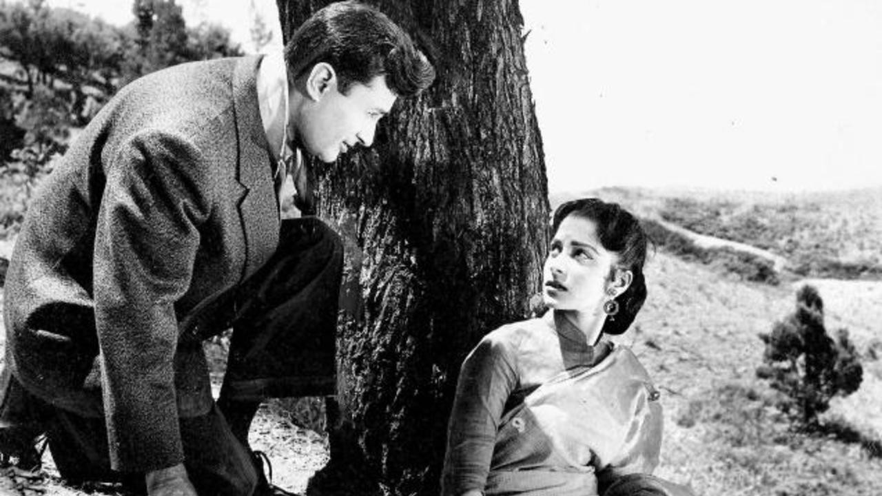 काला बाजार - 剧照