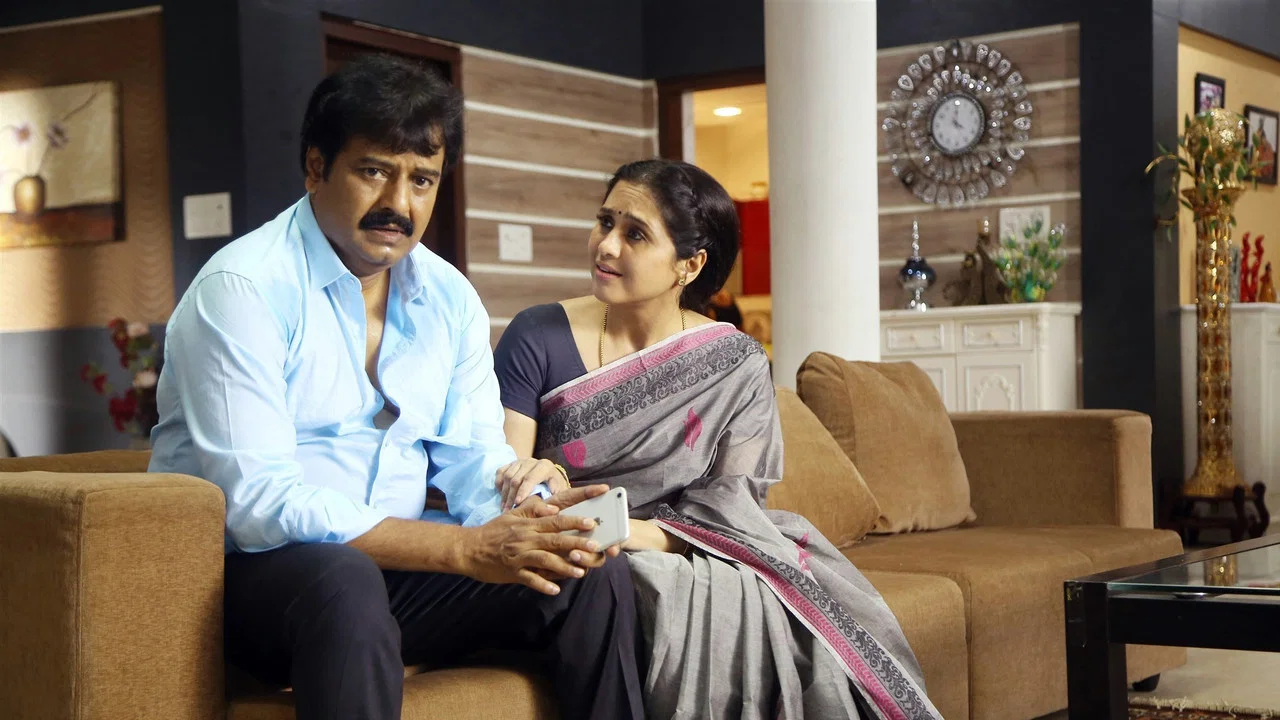 எழுமின் - 剧照