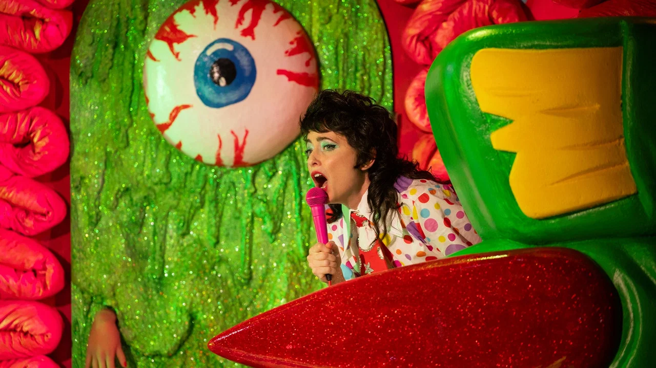 Sarah Squirm: Live + in the Flesh - 剧照