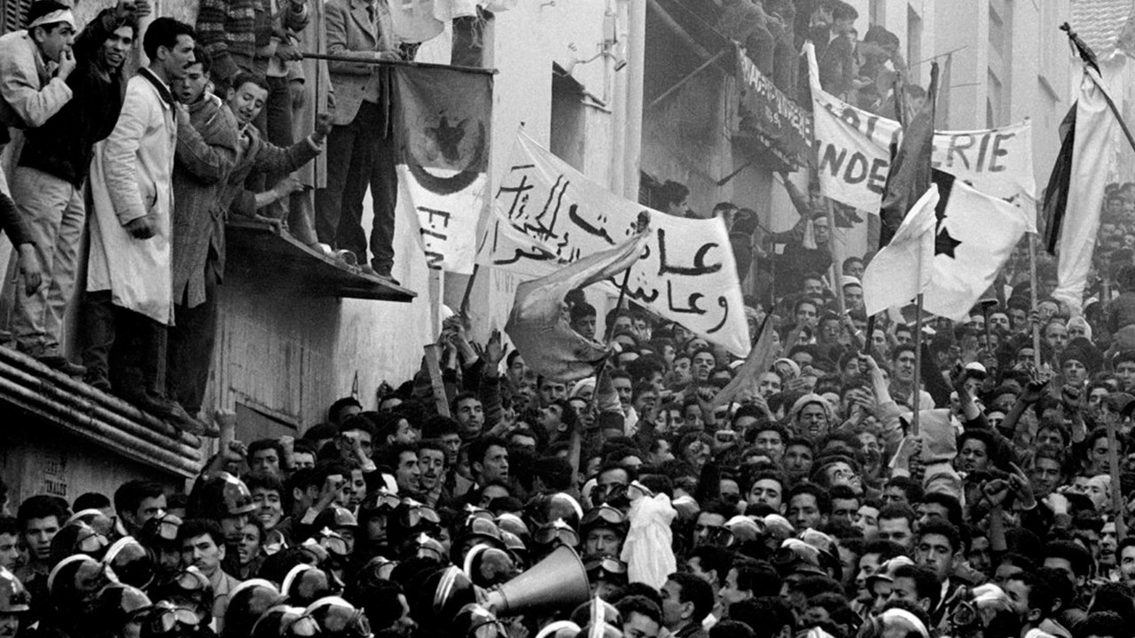 Un Peuple en Marche - 剧照
