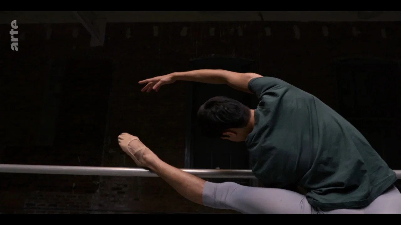 Call Me Dancer - 剧照