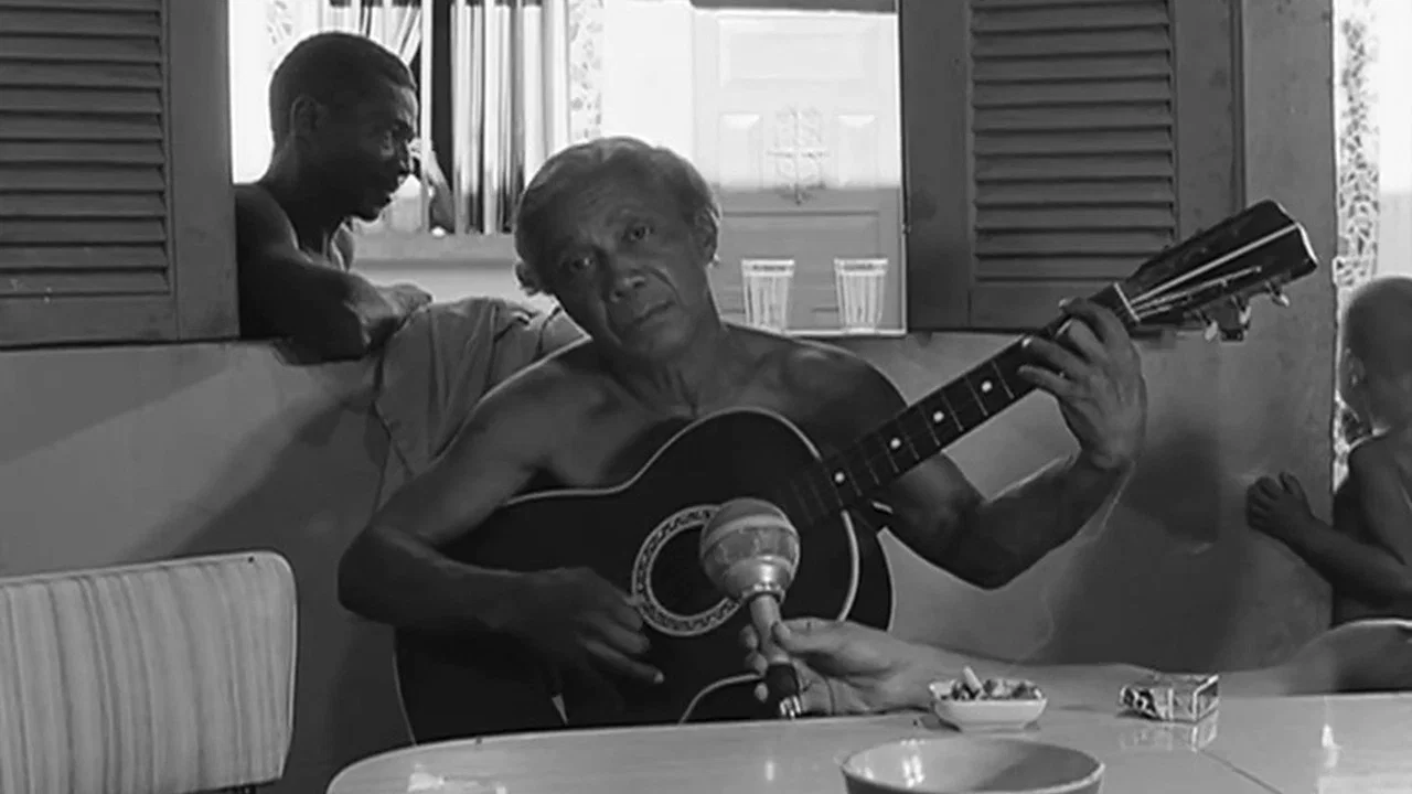 Nelson Cavaquinho - 剧照