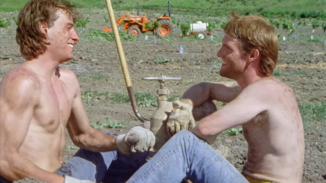 Clay Farmers - 剧照