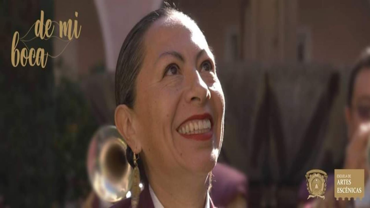 De mi boca - 剧照