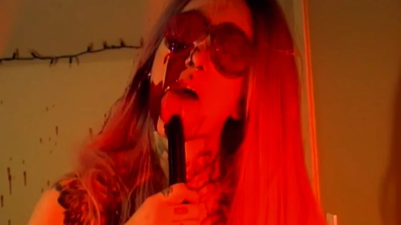 Amityville Vibrator - 剧照