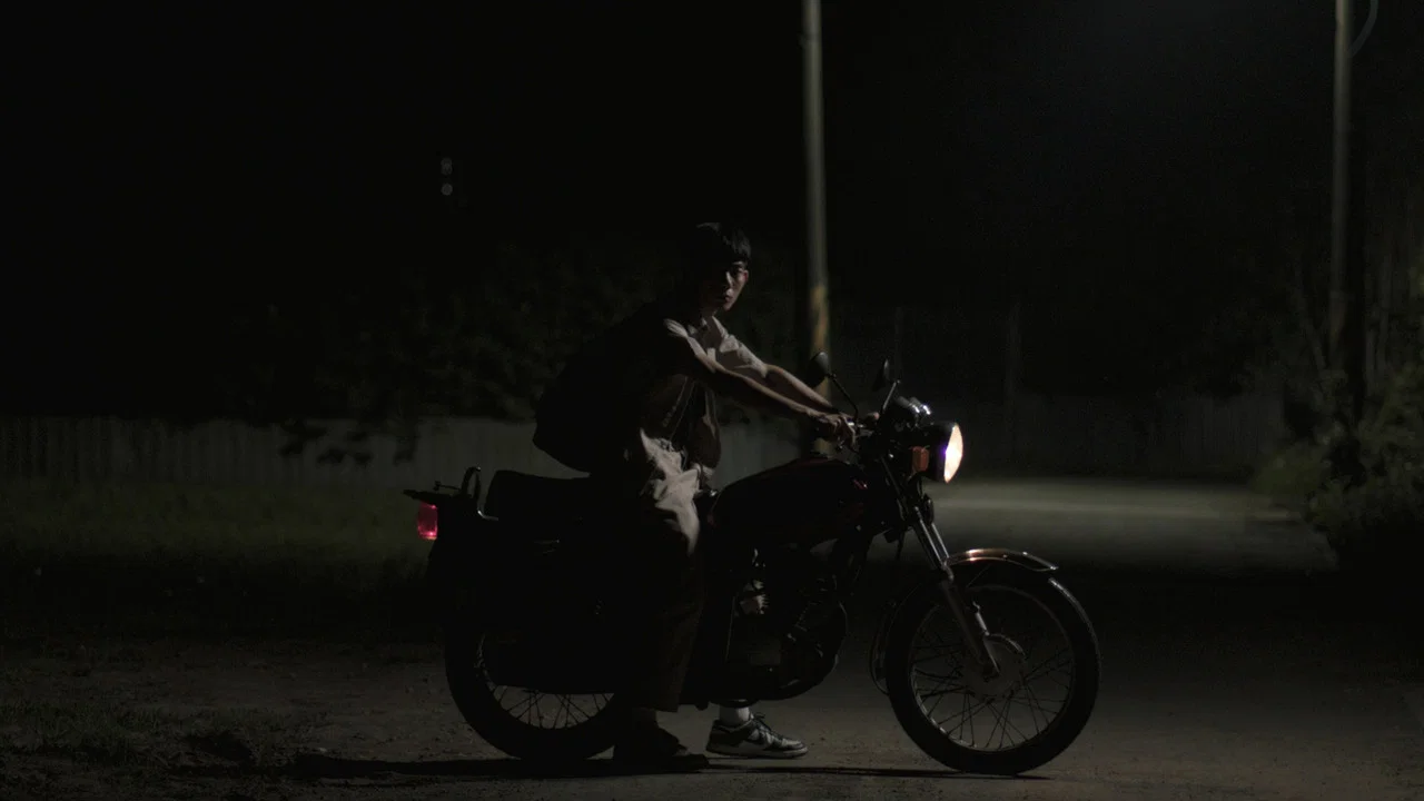 夏夜潮湿 - 剧照