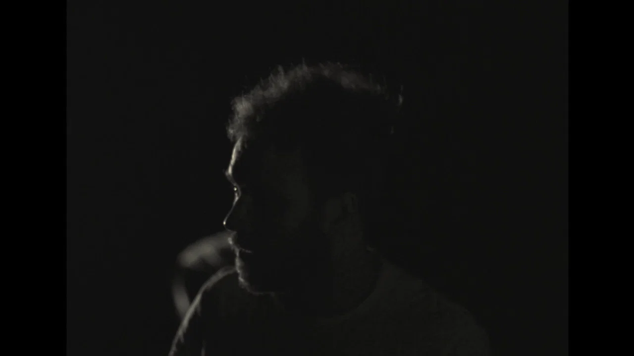 Retrato de un hombre cautivo en un video sin t&iacute;tulo - 剧照