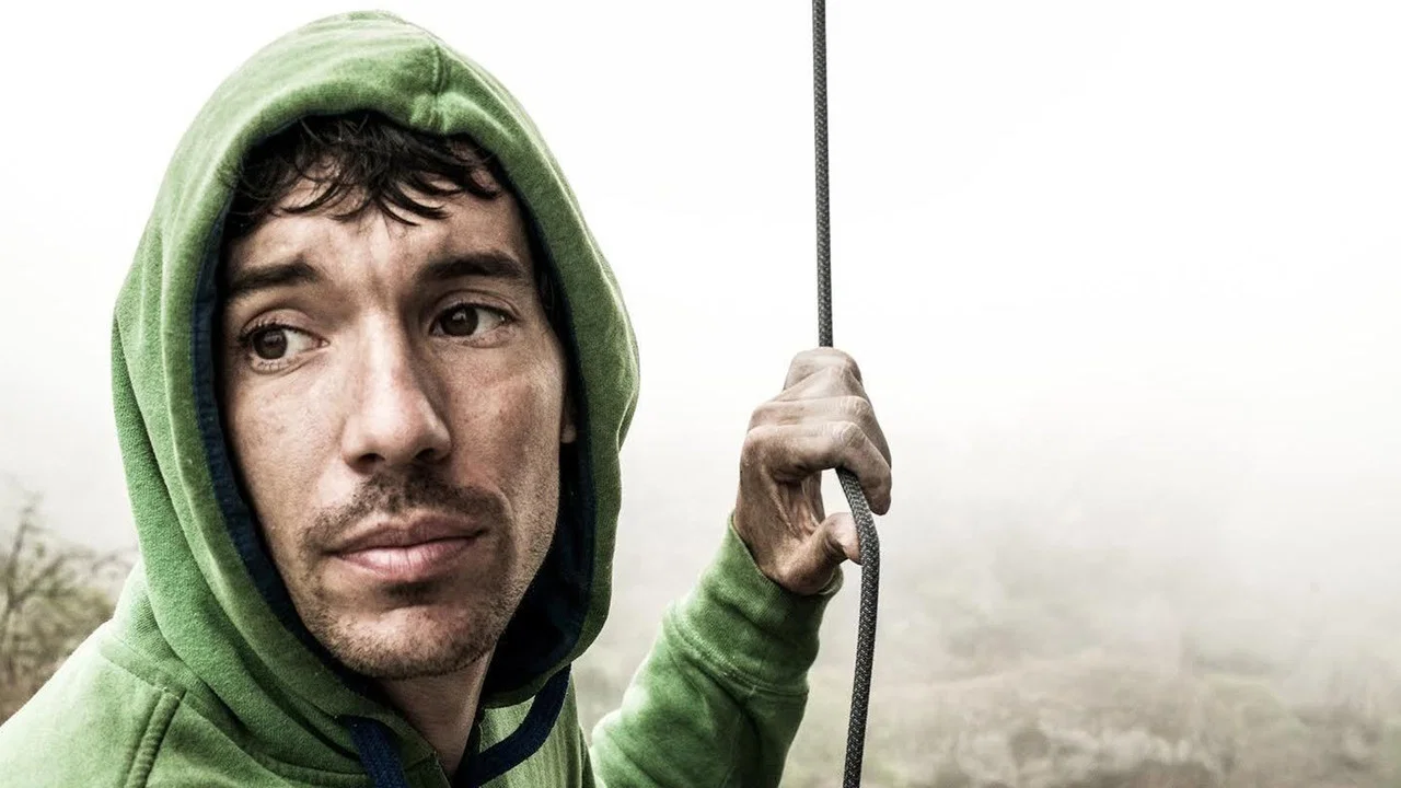 Crack Climbs and Land Mines, Alex Honnold in Angola - 剧照