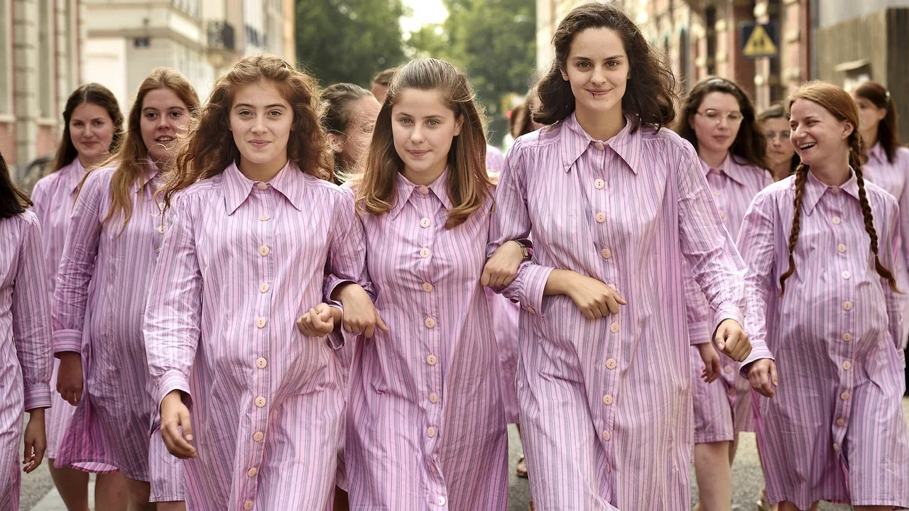Elles... Les filles du Plessis - 剧照