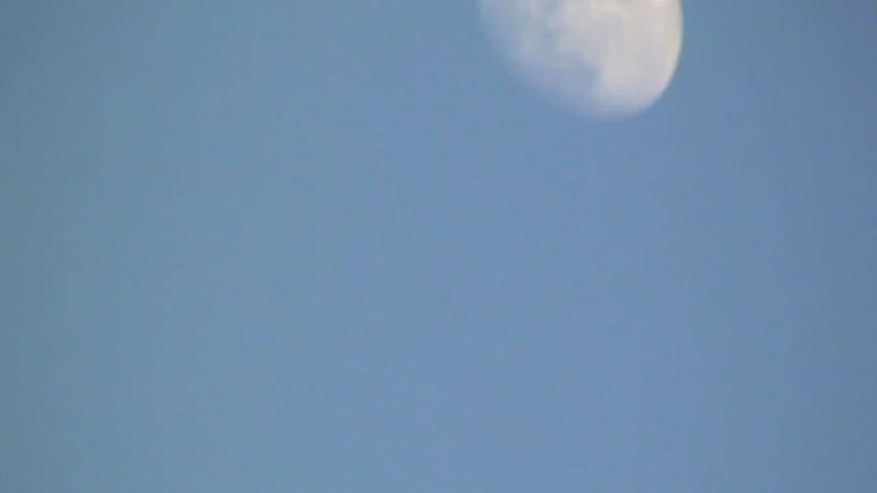 Moonwalk - 剧照