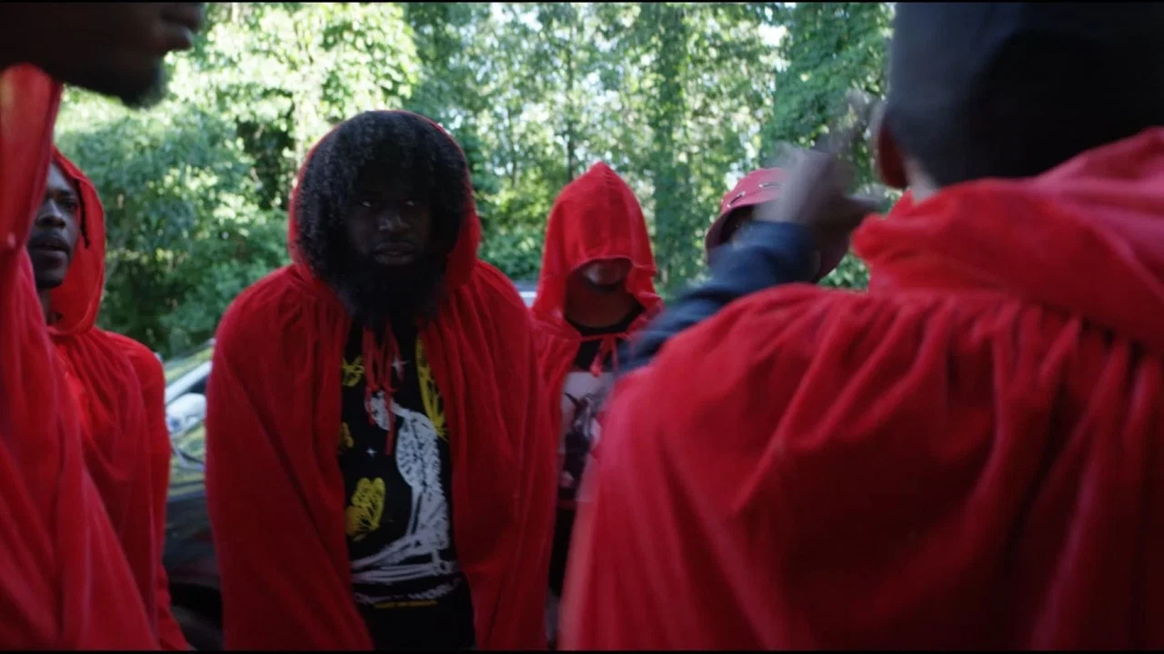The Grinch That Stole B*tches - 剧照