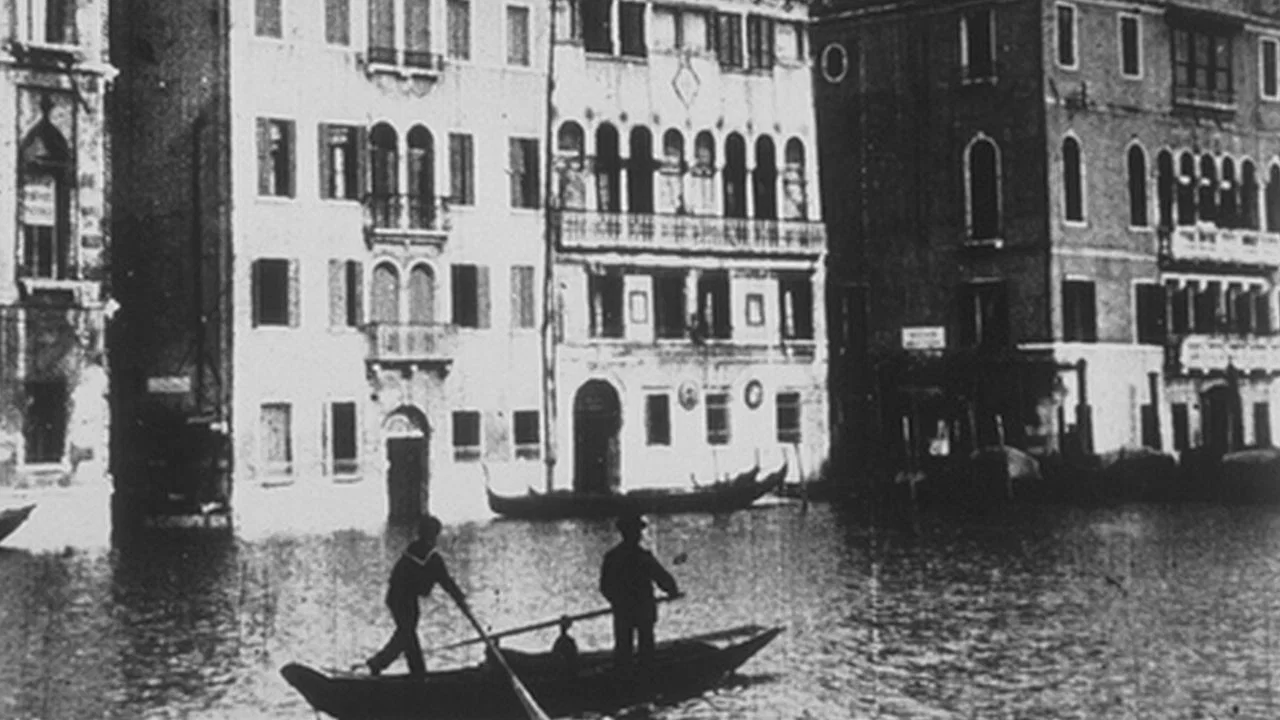 Panorama du grand Canal pris d'un bateau - 剧照