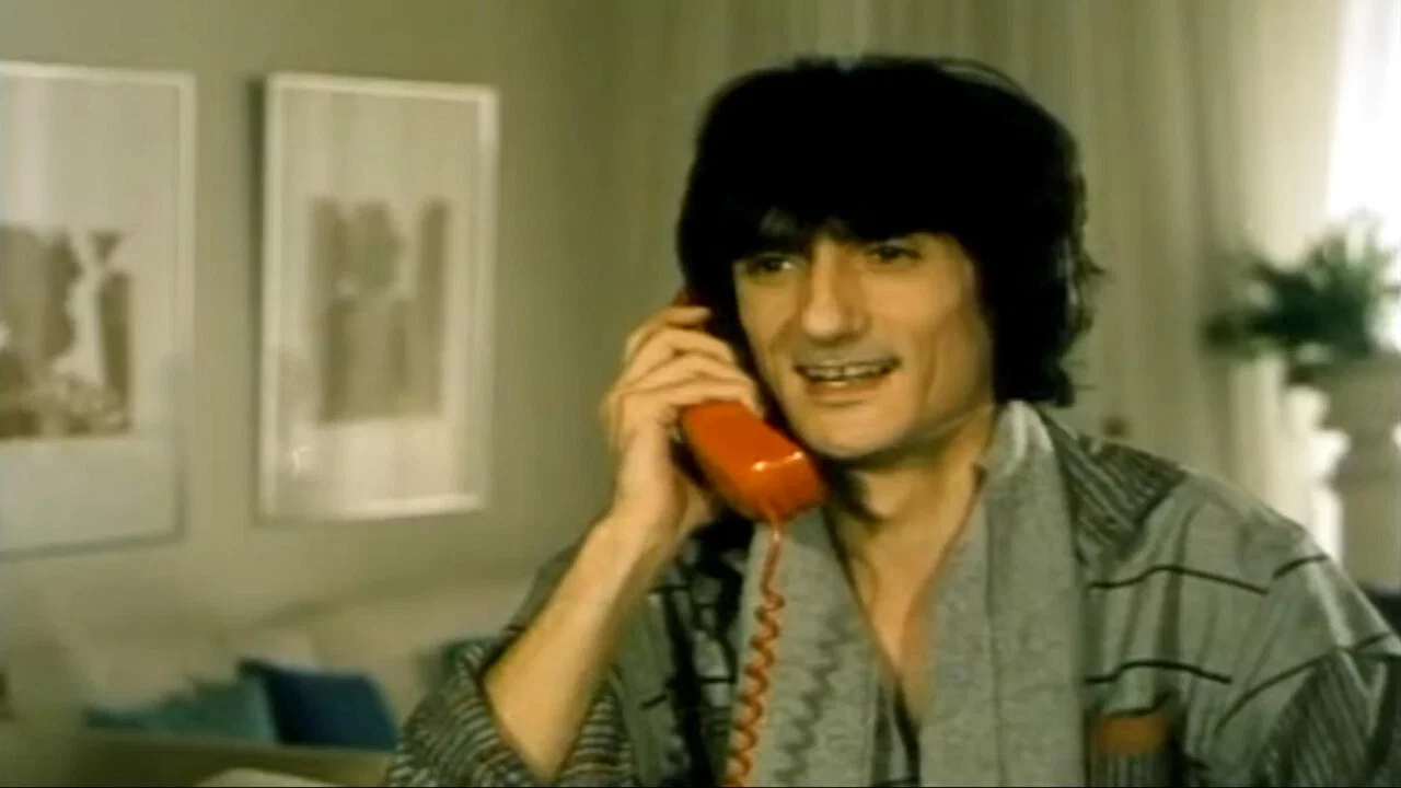 &Mu;ά&nu;&tau;&epsilon;&psi;&epsilon; &tau;&iota; &kappa;ά&nu;&omega;... &tau;&alpha; &beta;&rho;ά&delta;&upsilon;&alpha; - 剧照