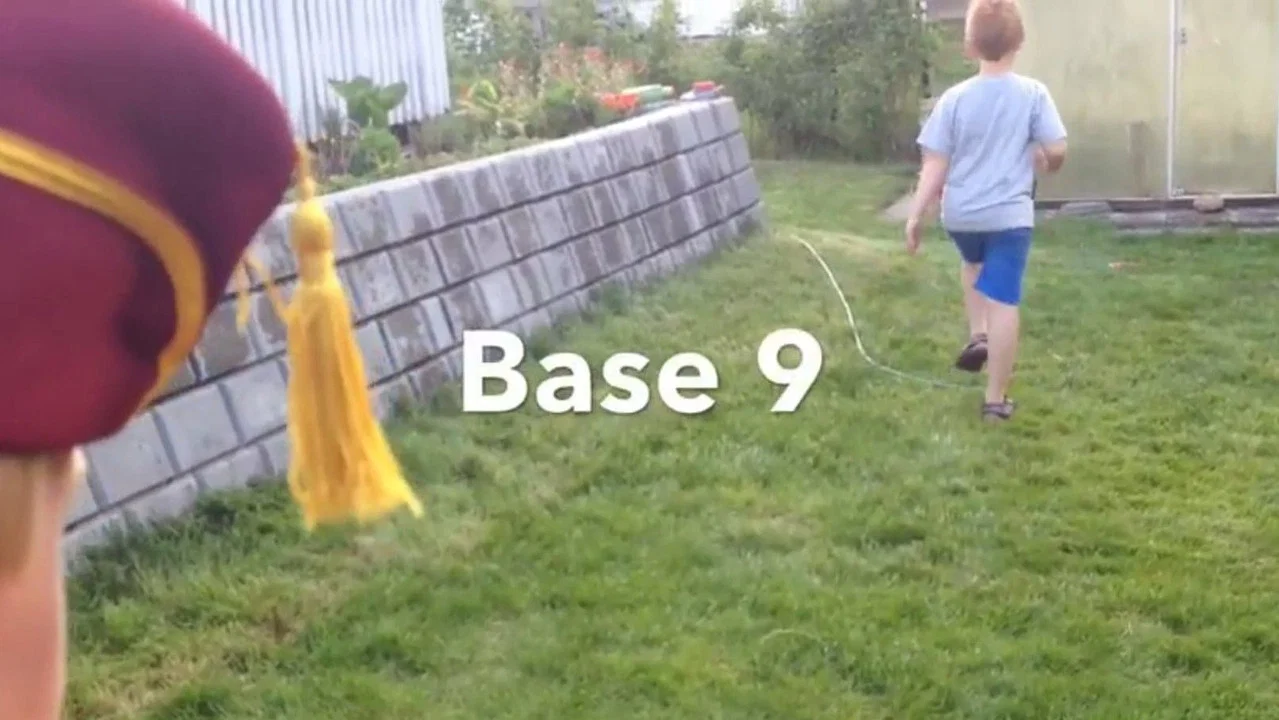 Base 9 - 剧照