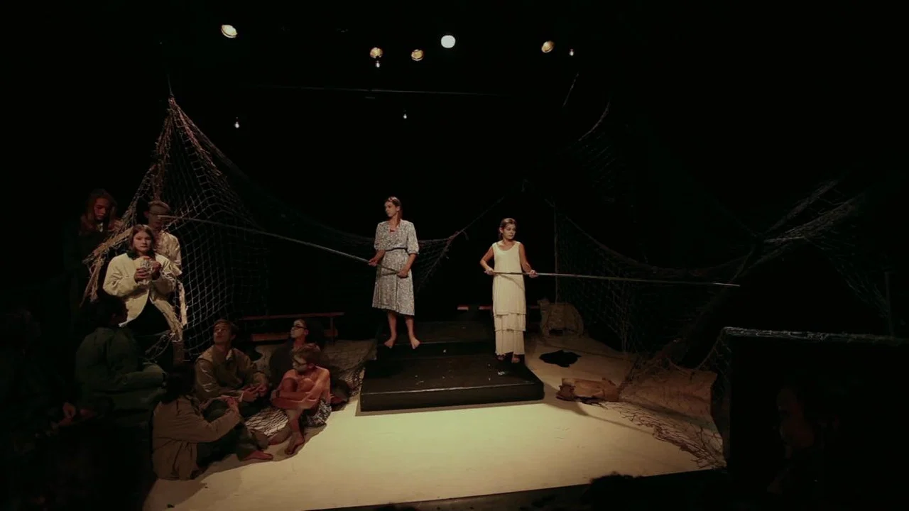 Tendre Des Fils - 剧照