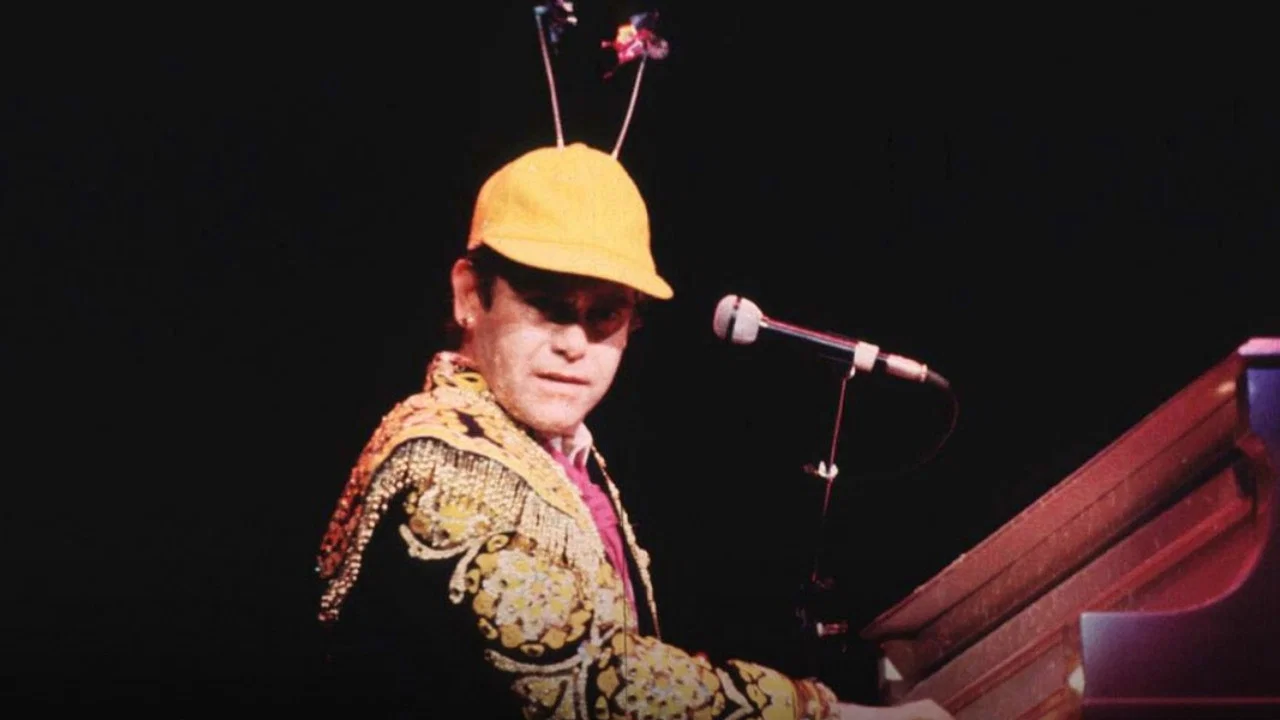 Elton John: Tantrums & Tiaras - 剧照