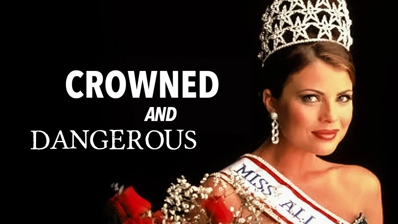 Crowned and Dangerous - 剧照