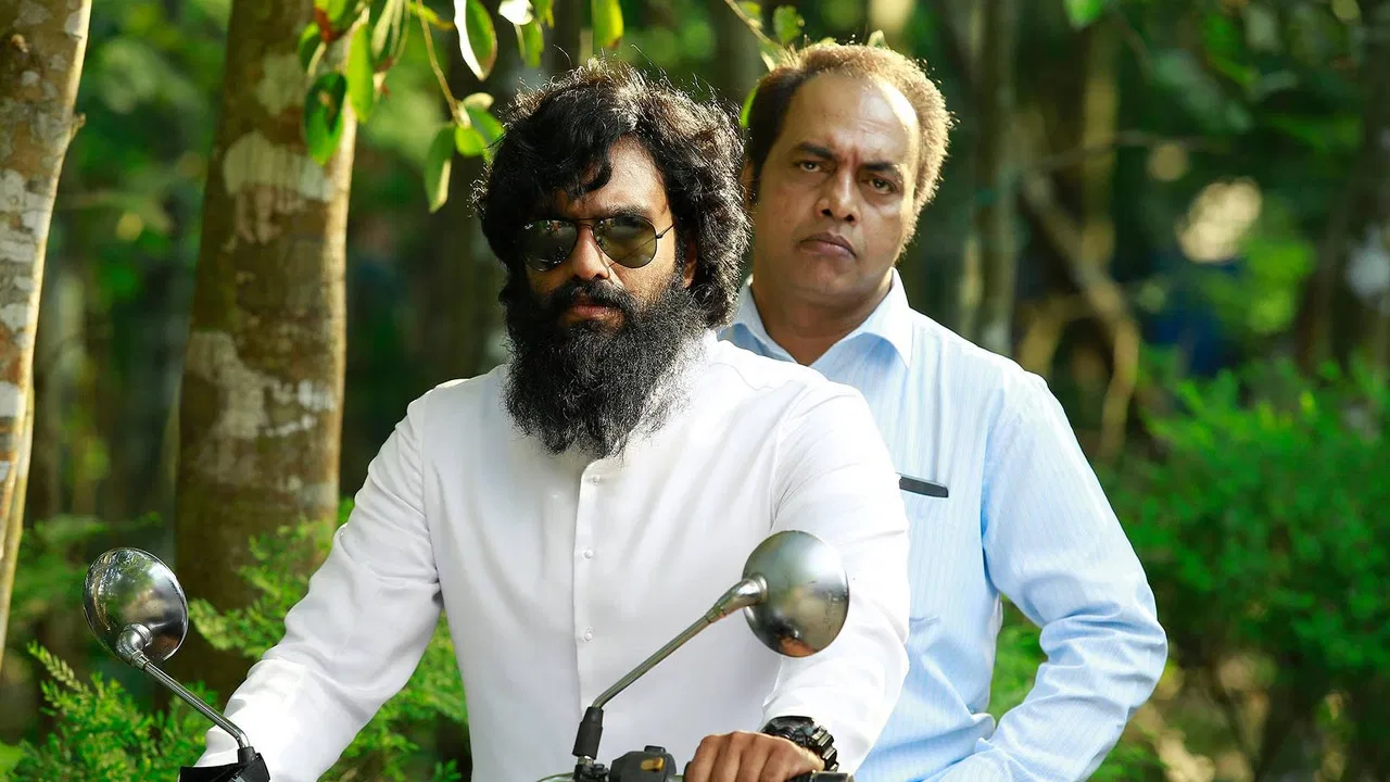 വാരിക്കുഴിയിലെ കൊലപാതകം - 剧照