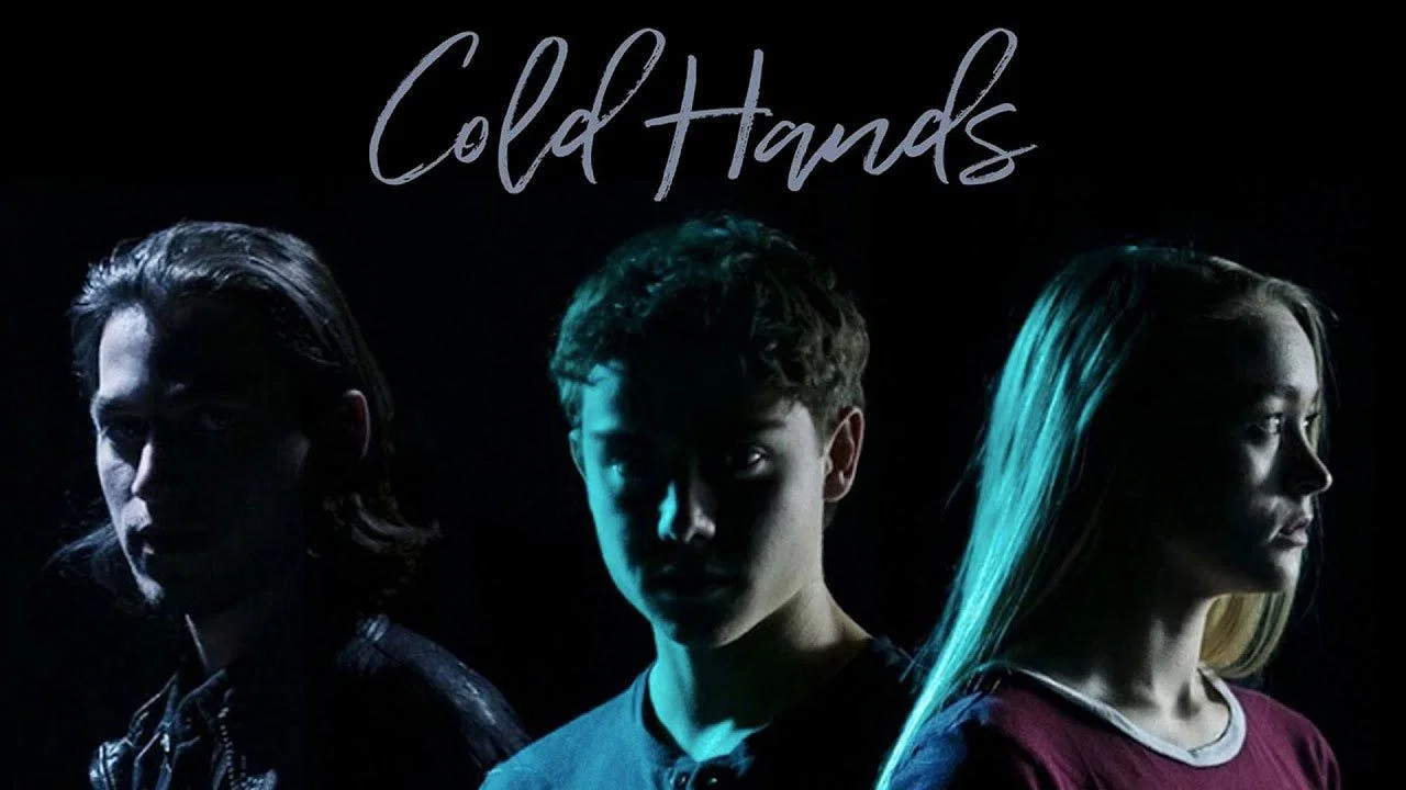 Cold Hands - 剧照