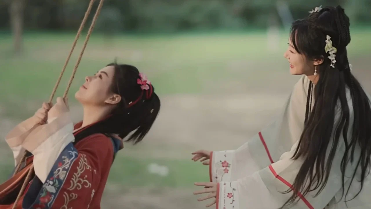 Flowers Bloom; Flowers Wither - 剧照