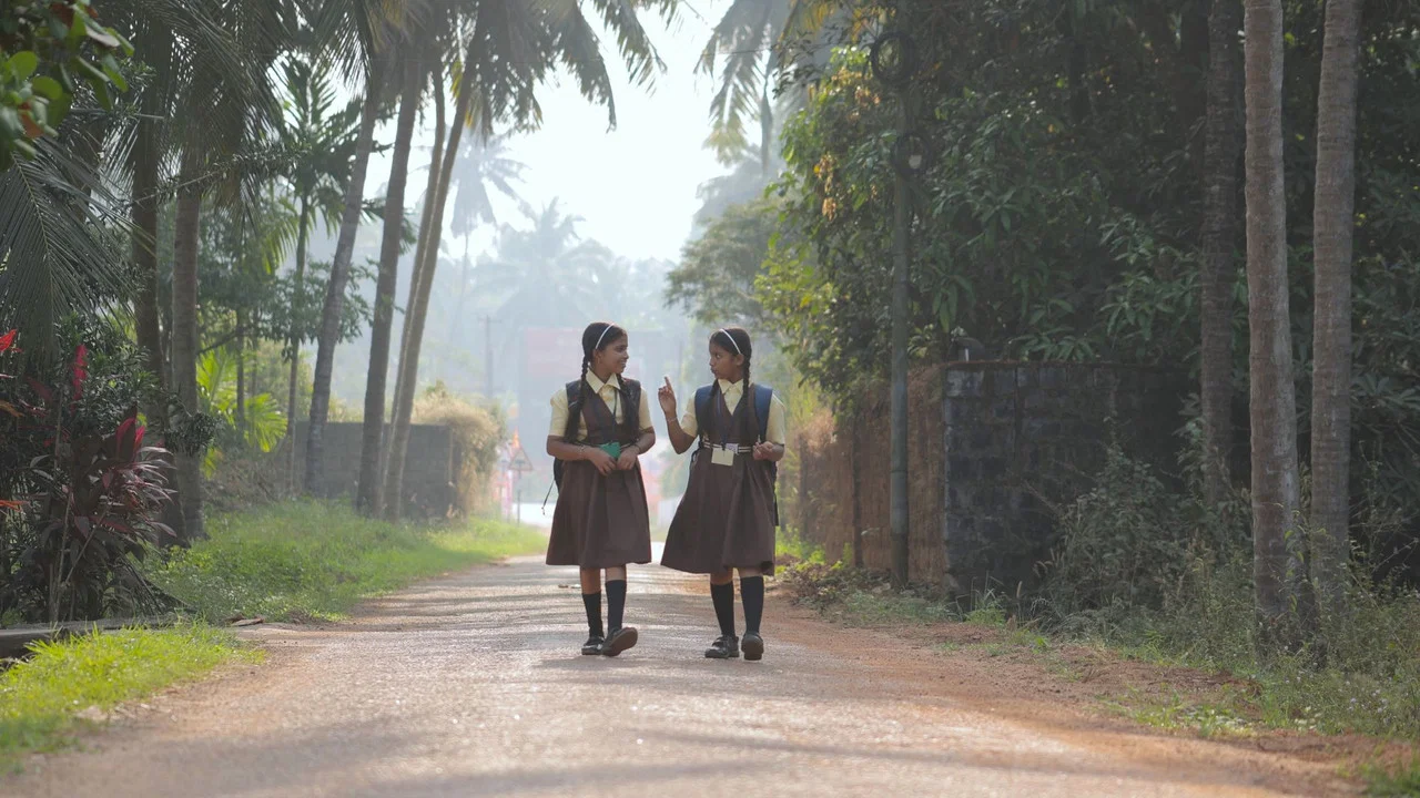 Naale Rajaa Koli Majaa - 剧照