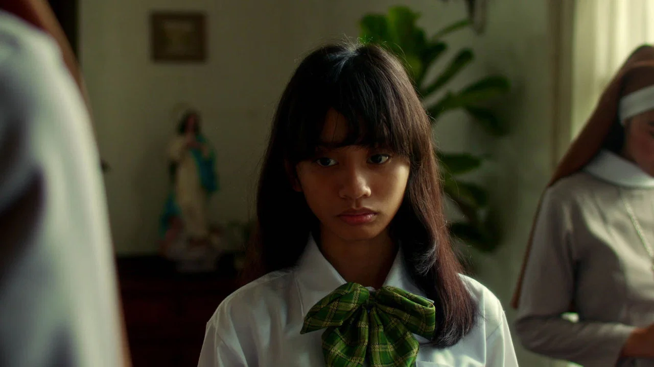 A Catholic Schoolgirl - 剧照