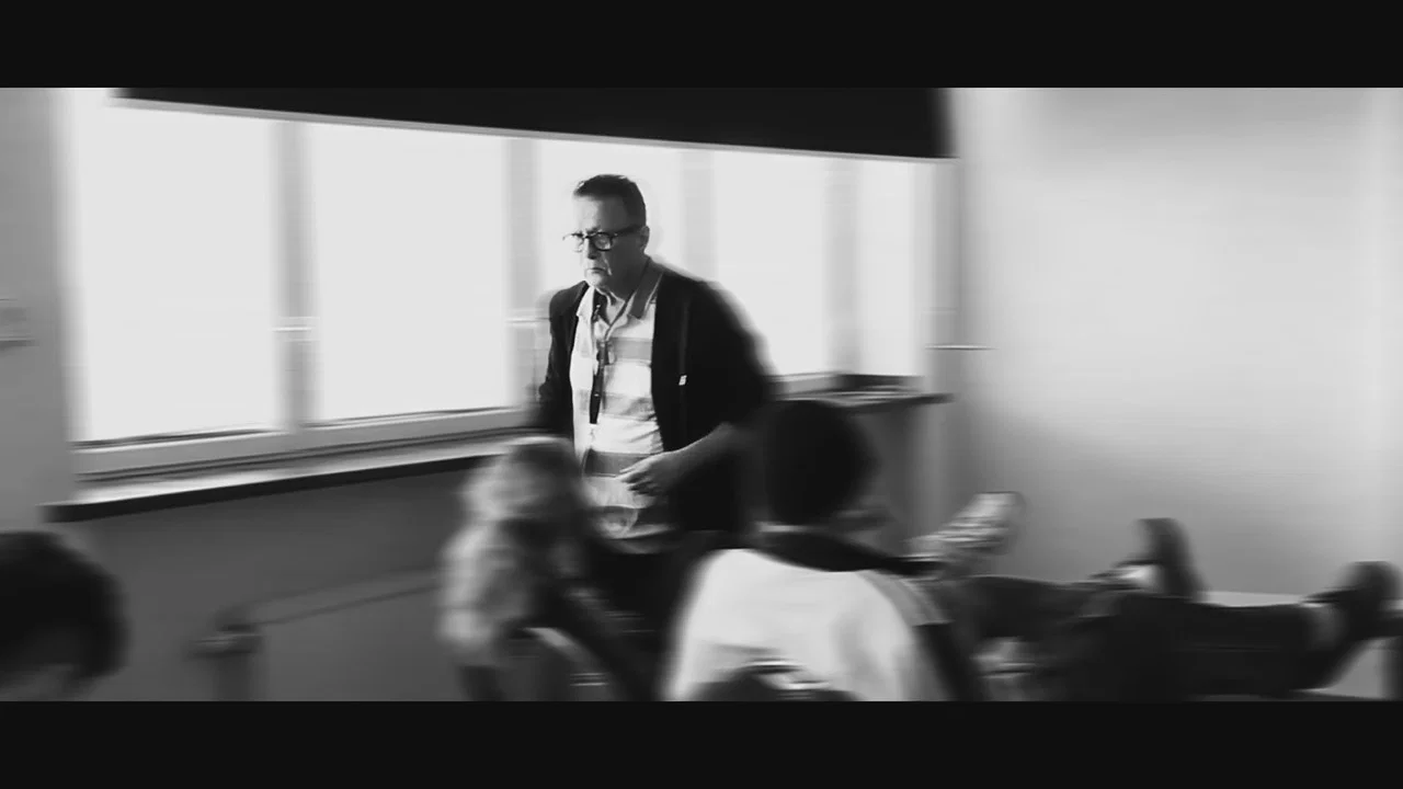 Hela Skolan St&aring;r i L&aring;gor - 剧照