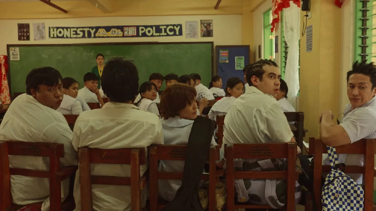 Boys at the Back - 剧照