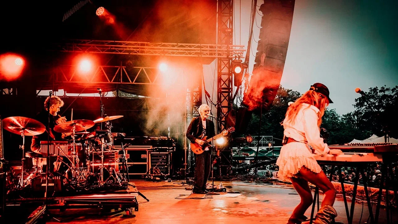Blonde Redhead - La Route du Rock 2024 - 剧照