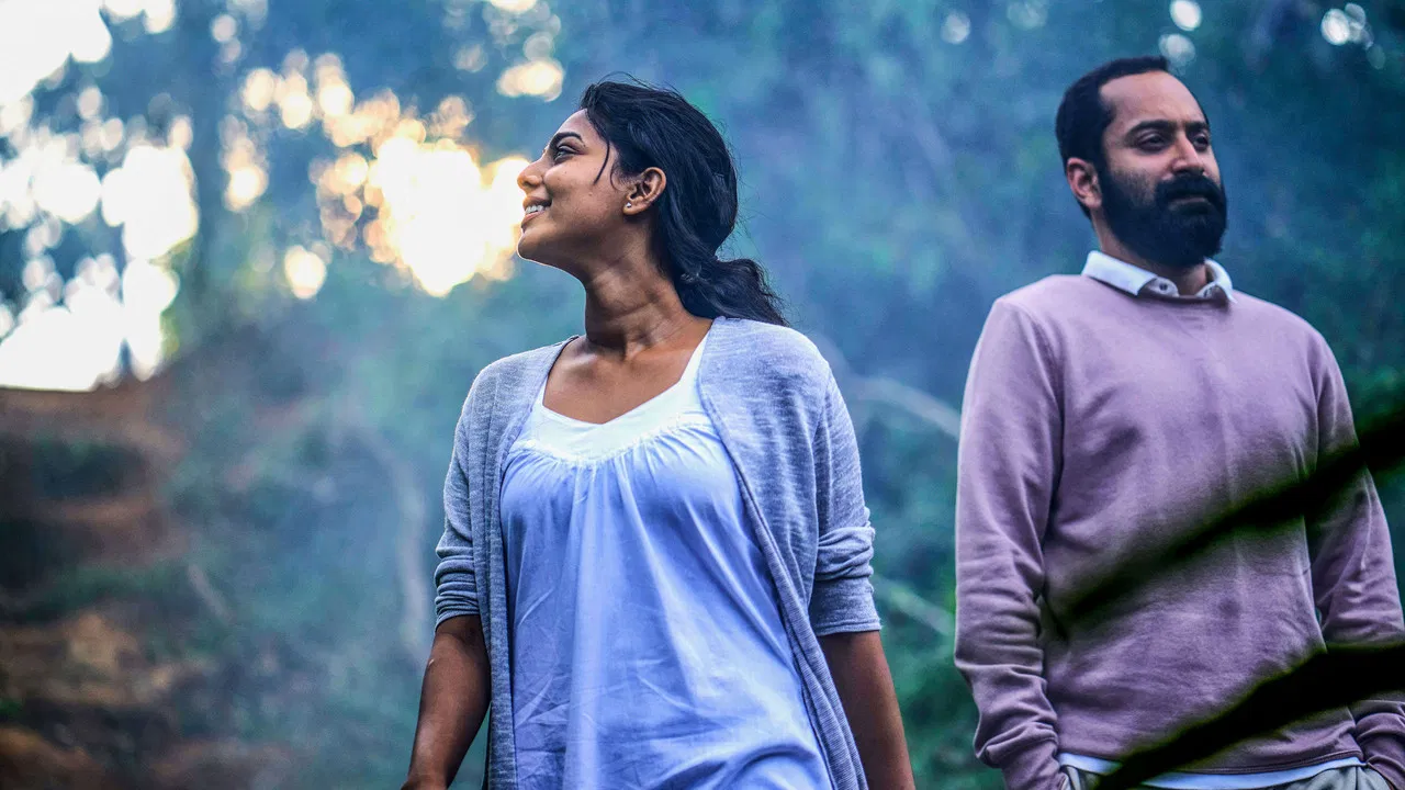 വരത്തൻ - 剧照