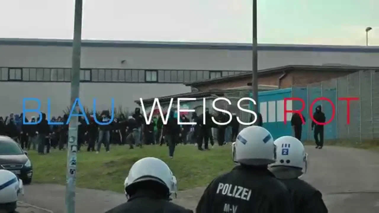 BlauWeissRot - 剧照