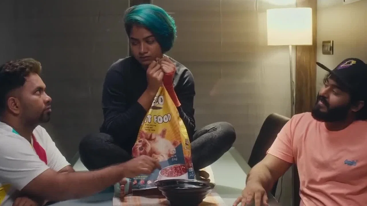 ഗഗനചാരി - 剧照