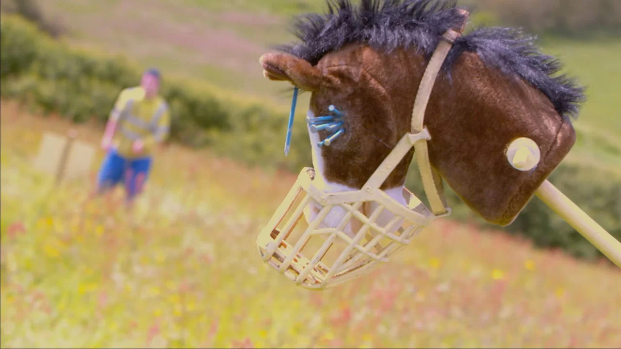 Don't Feed the Horses - 剧照