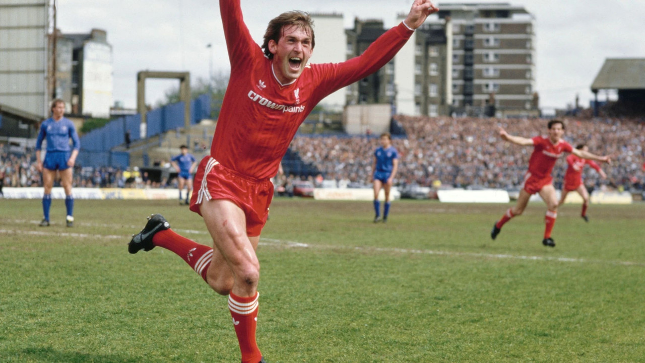 Kenny Dalglish - 剧照