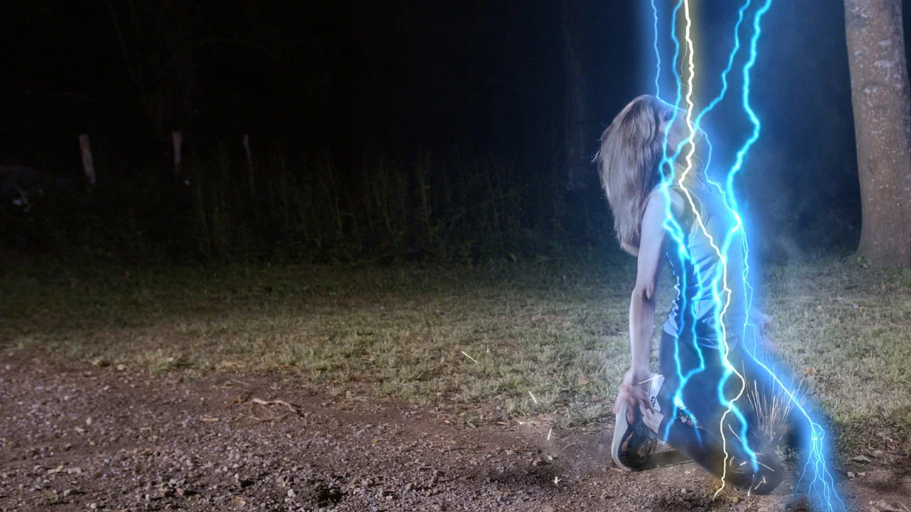 Mega Lightning - 剧照