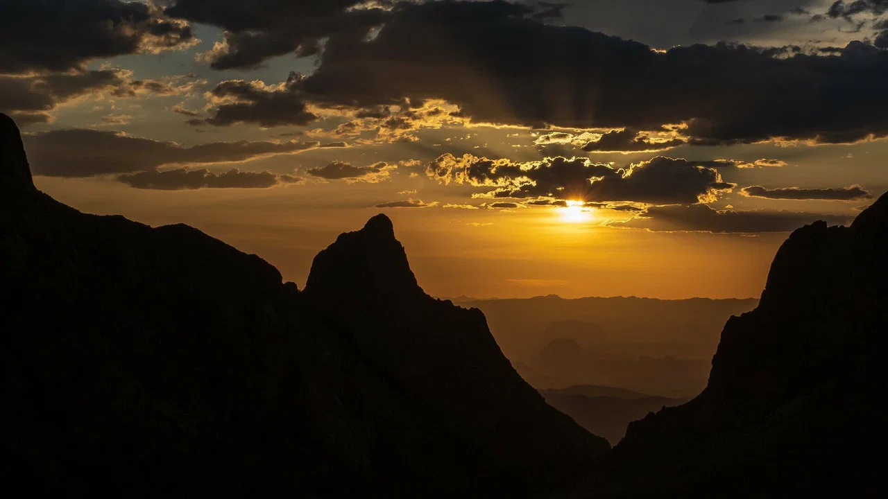 Big Bend: The Wild Frontier of Texas - 剧照