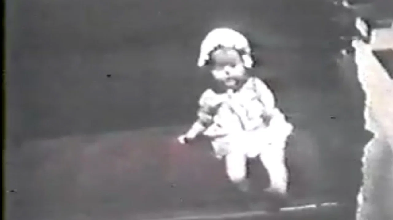 Dance of the Dead Children - 剧照