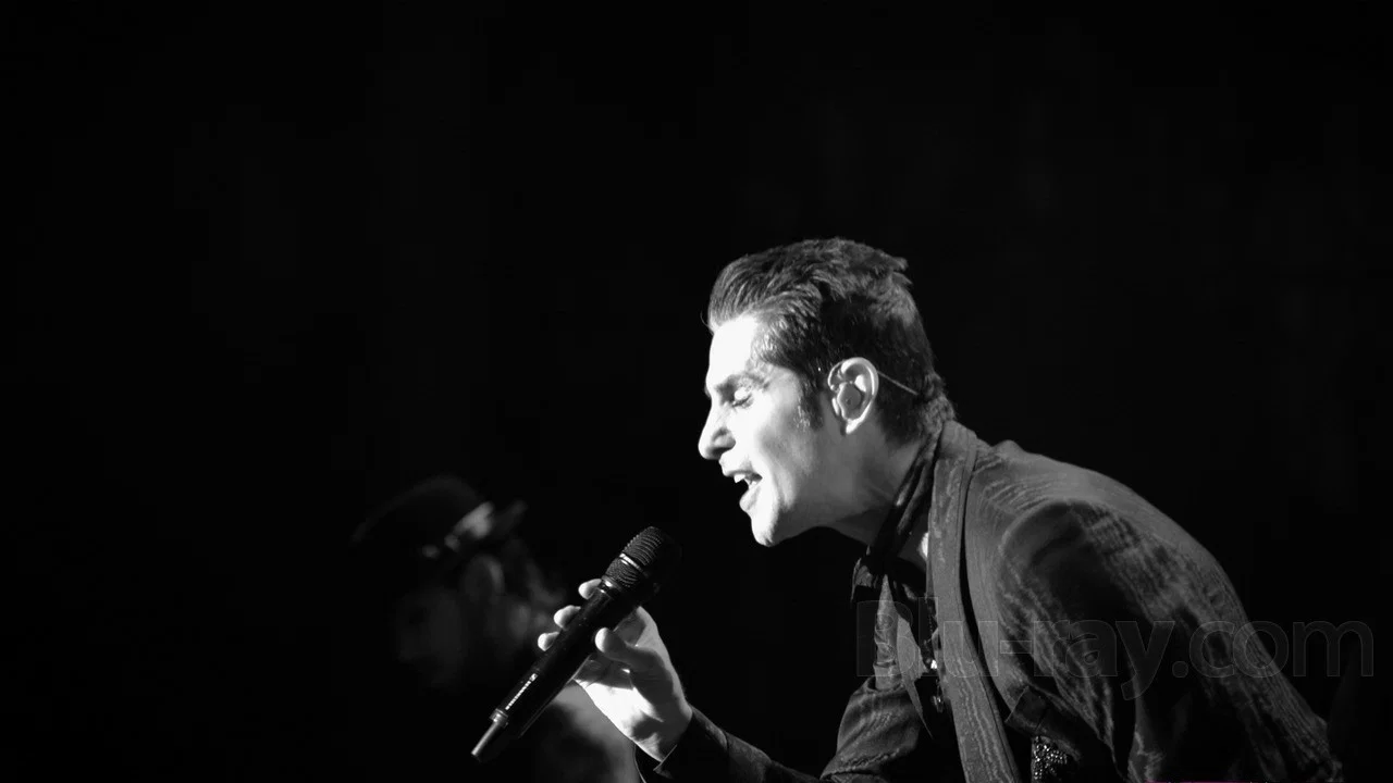 Jane's Addiction《Ritual de lo Habitual》25周年纪念演唱会实况 - 剧照
