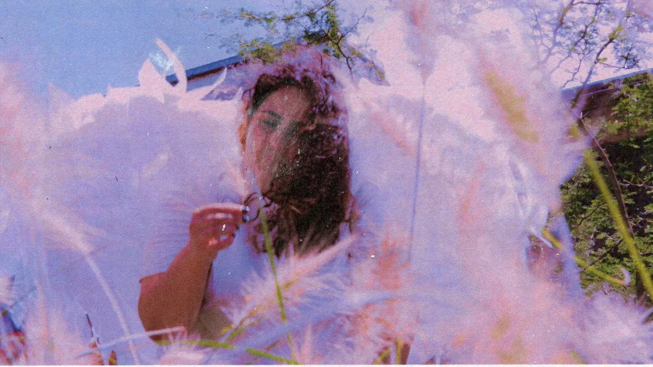 Aflorar y Fenecer - 剧照