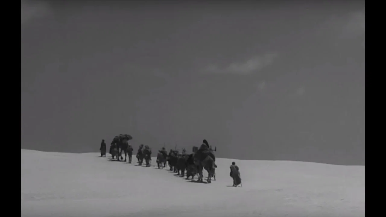 মরুতীর্থ হিংলাজ - 剧照