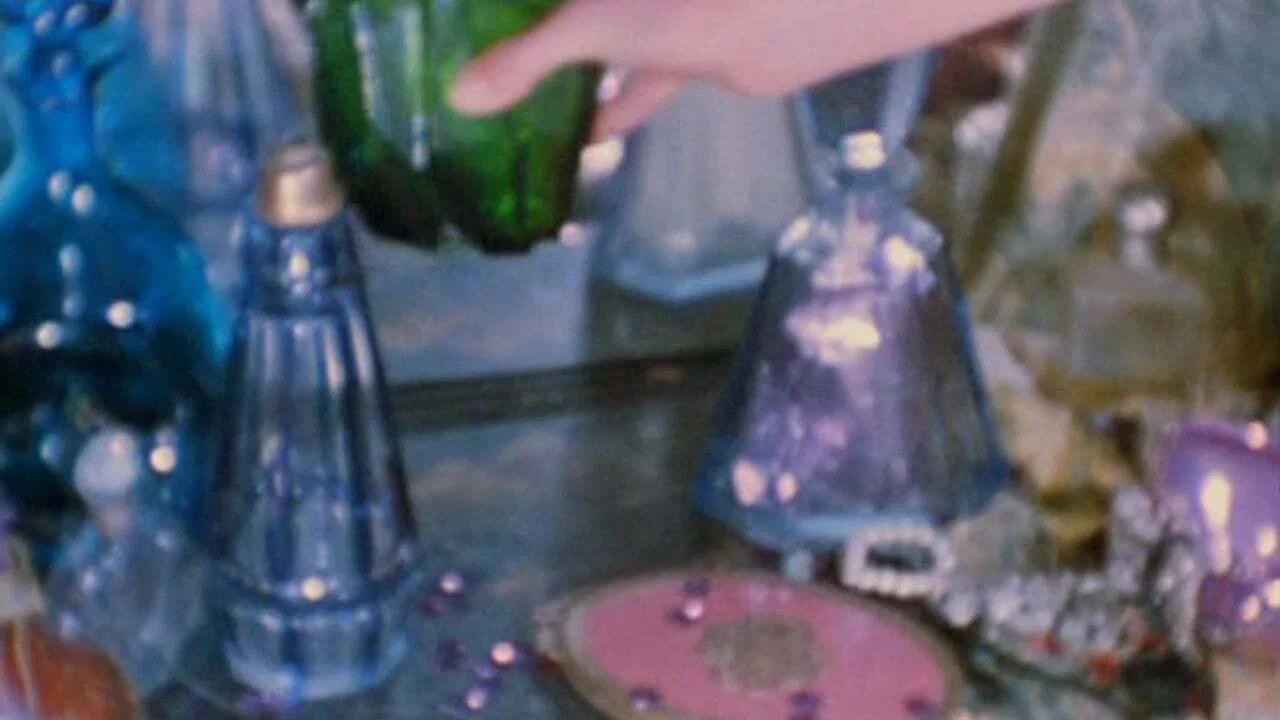紫褐色时刻 - 剧照